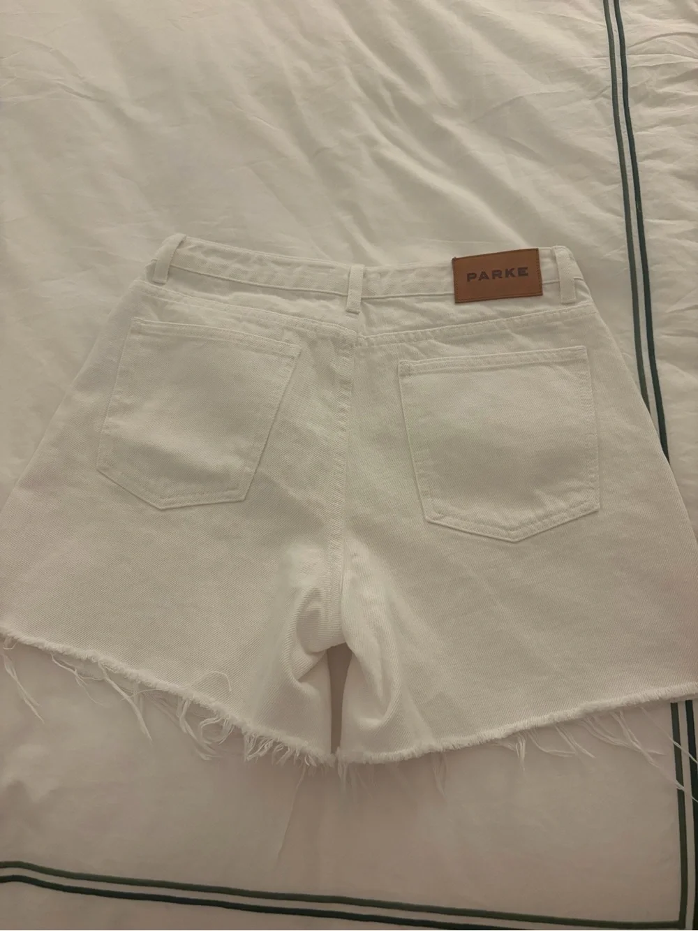 Parke Long Baggy Shorts in White